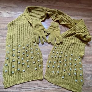 Mustard yellow scarf and glove set